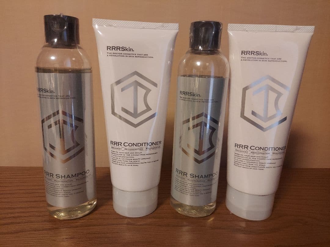 新品未使用　RRRSkin シャンプー・コンディショナーセット