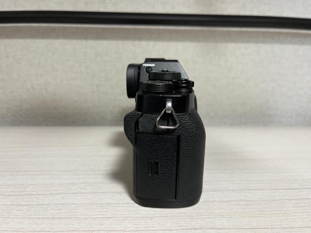 シャッター回数21枚！ フジフイルム X-T3 ボディ ブラック