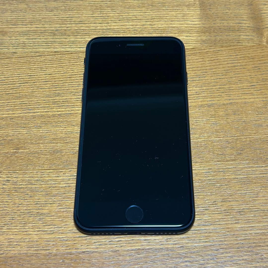 iPhone SE (第3世代) 64GB ミッドナイト