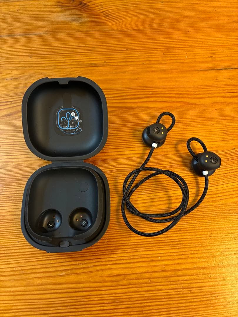 イヤホン Google Pixel Buds