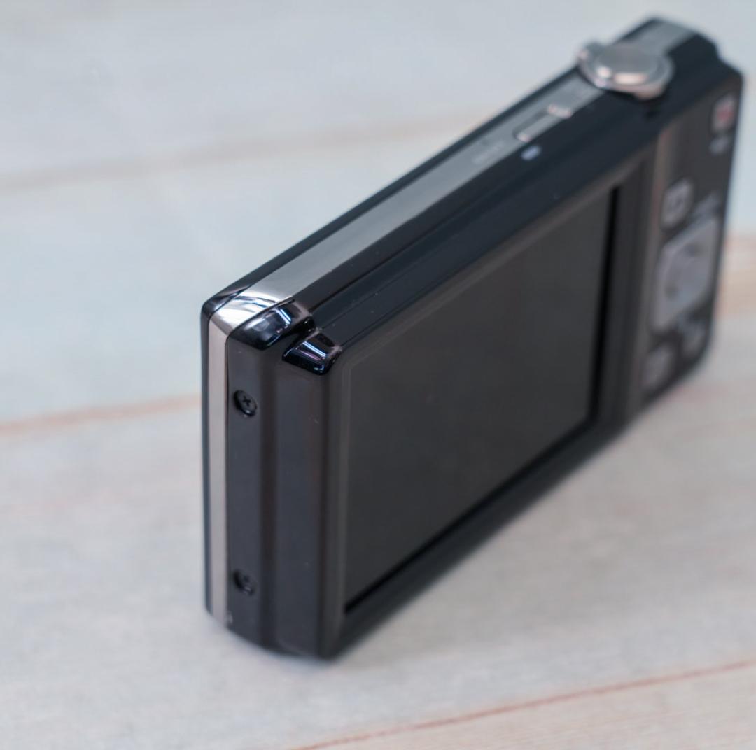 【美品】CASIO EXILIM EX-ZS6 コンデジ ブラック