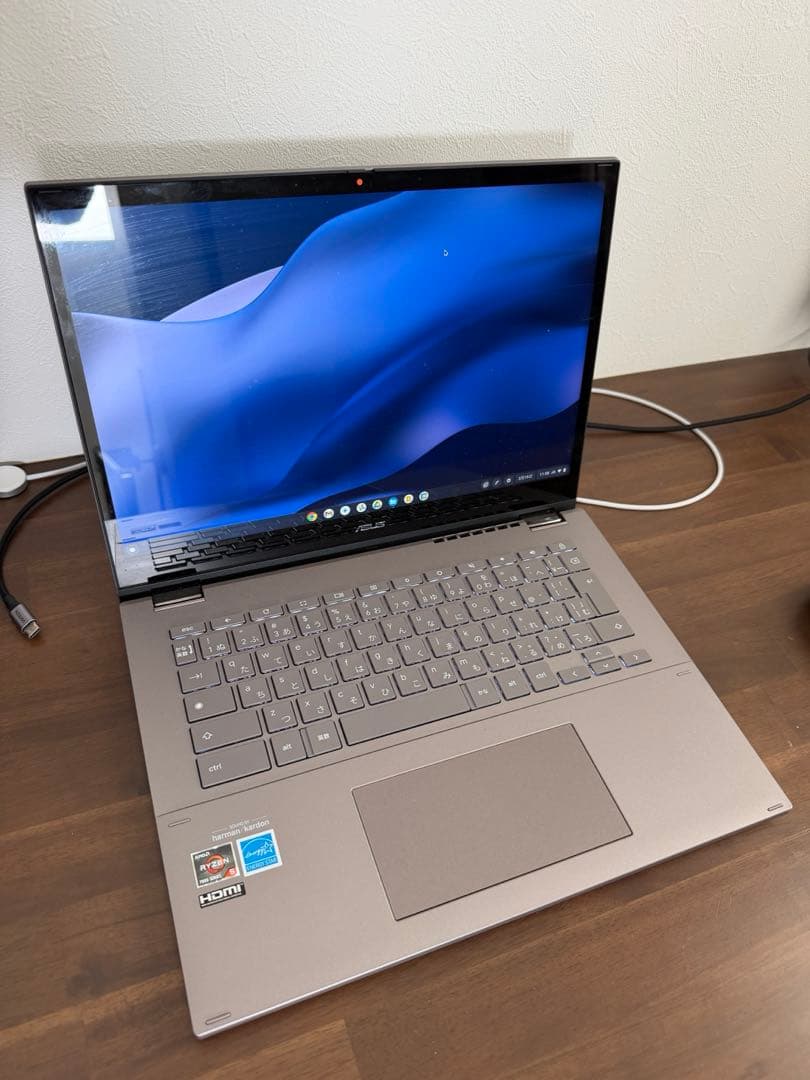 Chromebook Plus CM34 Flip ノートパソコン
