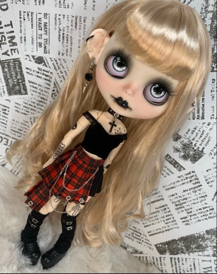 カスタムアイシードール アウトフィット付属★リリス~ちゃん★Icy Doll