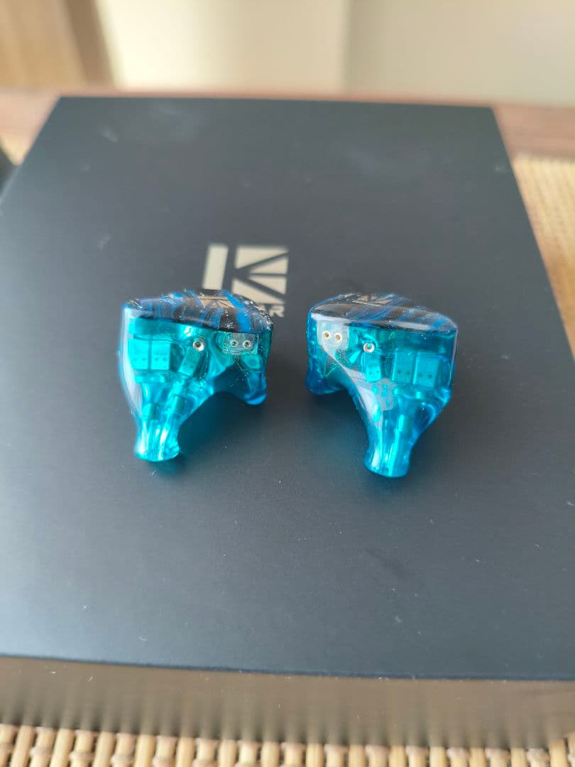 kbear cepheus kb16　2DD＋6BA 有線イヤホン