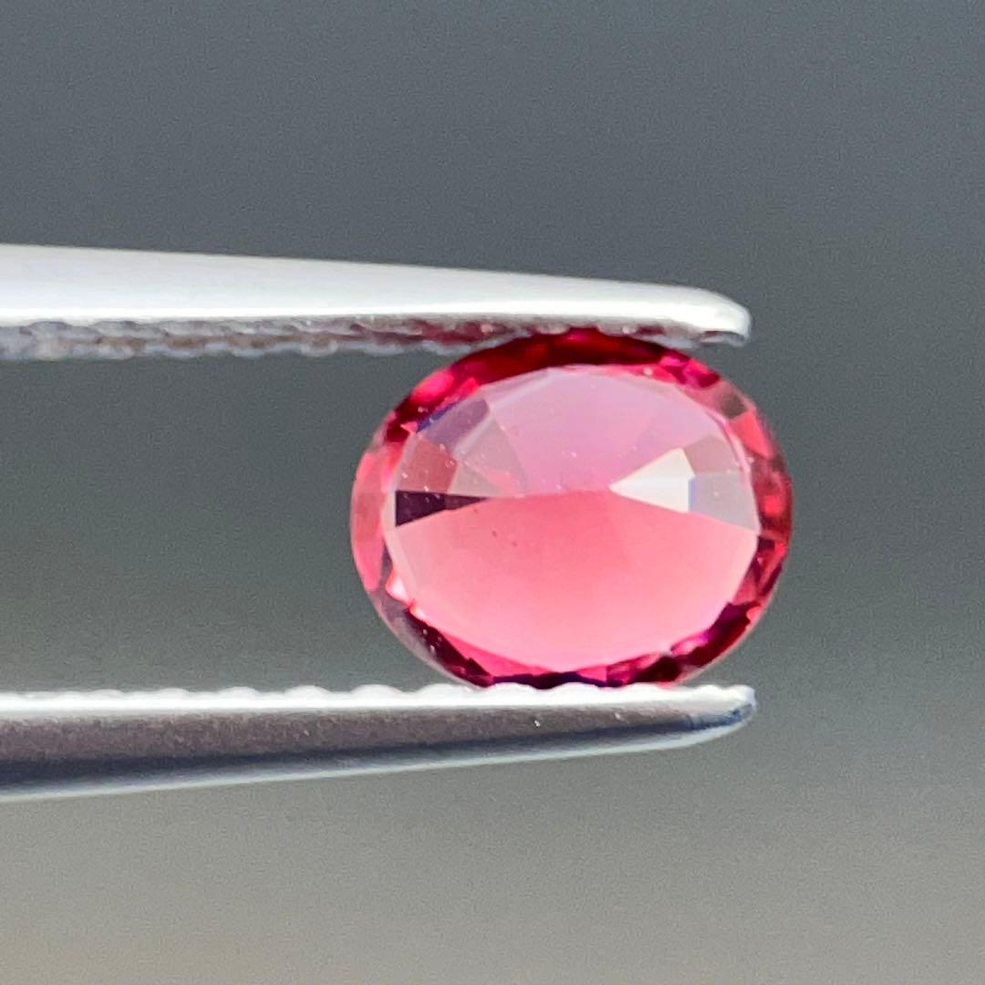 スリランカ産非加熱天然ロードライトガーネットルース