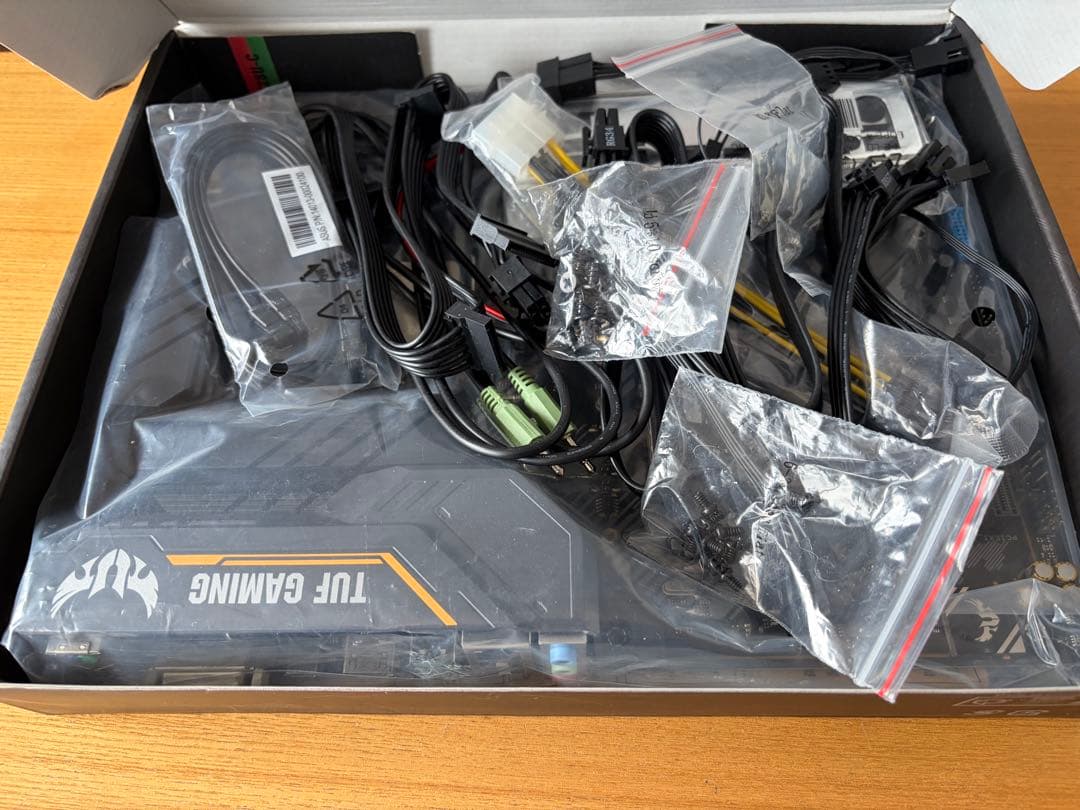 CPU TUF B450-PRO GAMING+AMD Ryzen 7 3700X