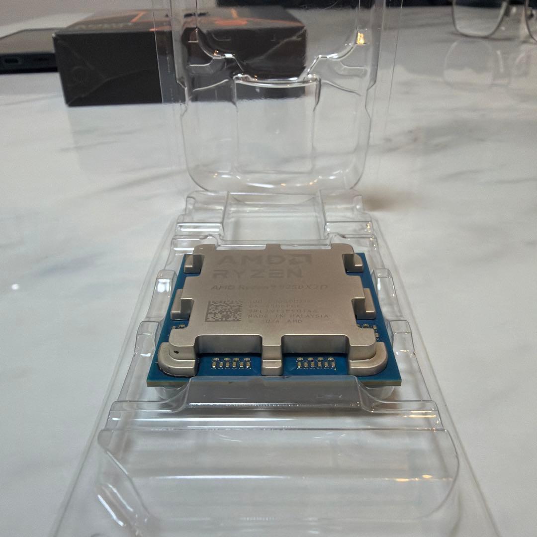 ソ*付様 AMD Ryzen 9 9950X3D CPU 本体